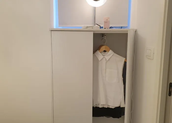 Old Town Oasis Apartment *