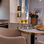 Old Town Oasis Apartament *